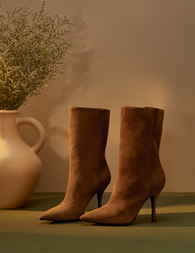 TRICIA HALL - PORTFOLIO - ACCESSORIES